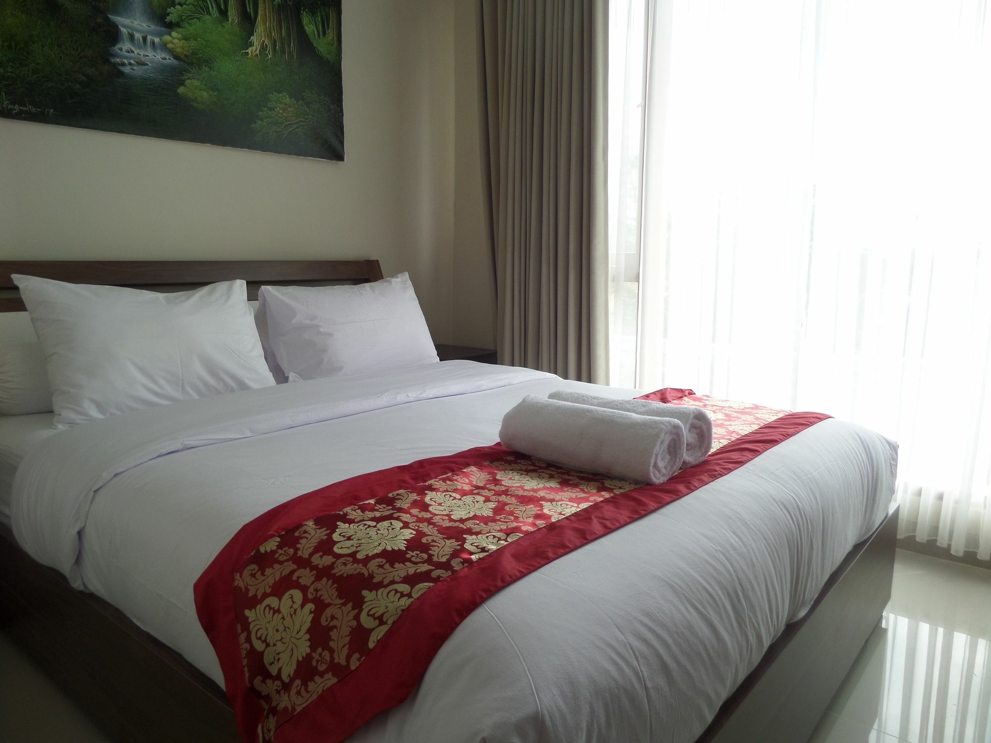 Royal Majesty Villas Kuta  Exterior photo